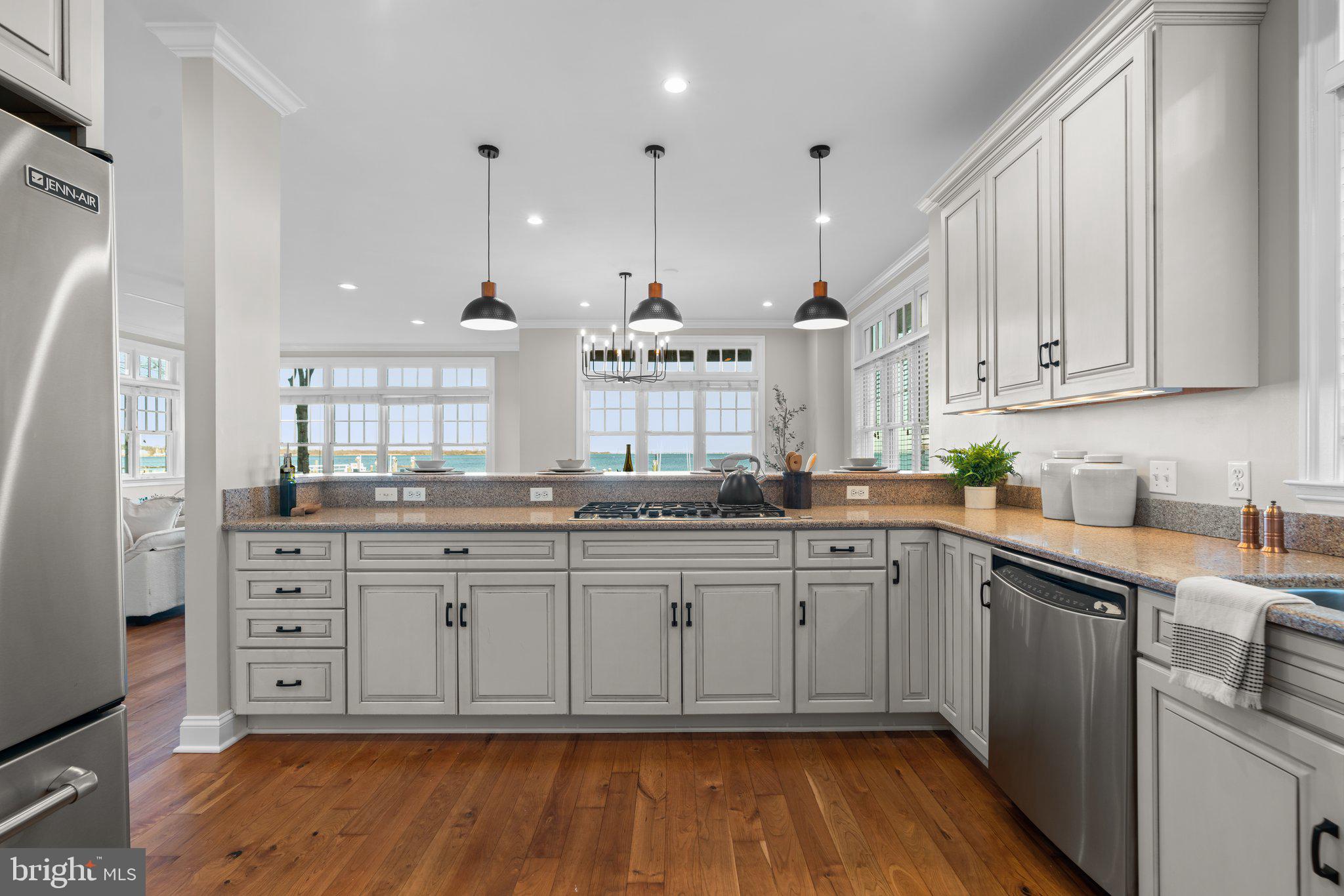 7019 BAY FRONT DRIVE