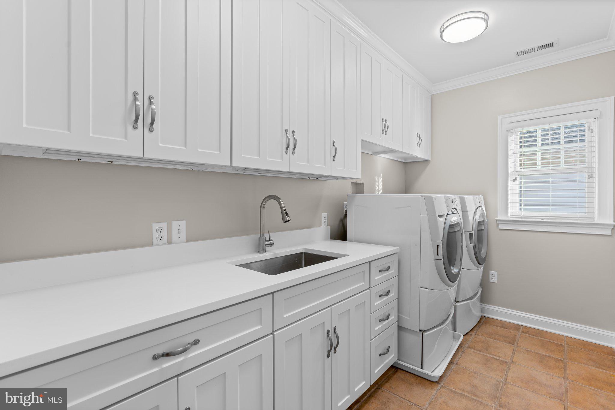 7019 BAY FRONT DRIVE