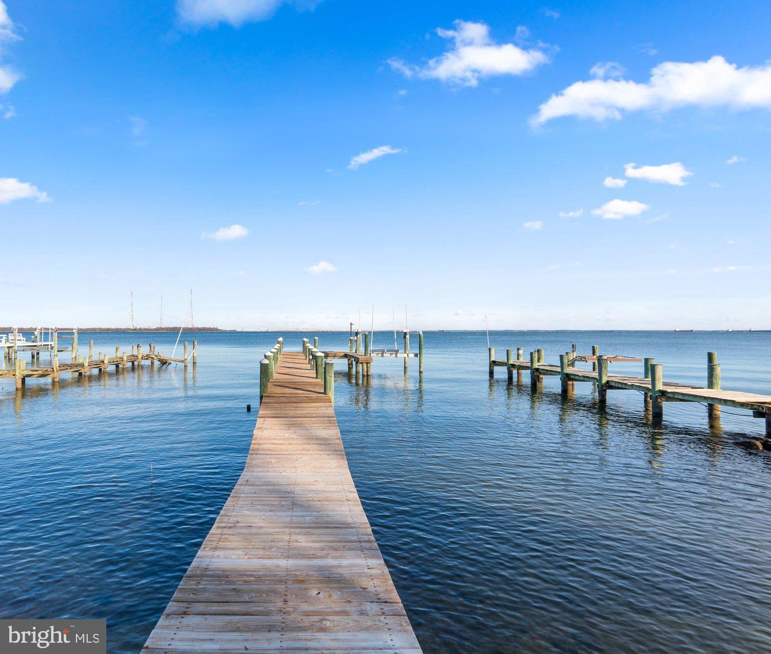 7019 BAY FRONT DRIVE