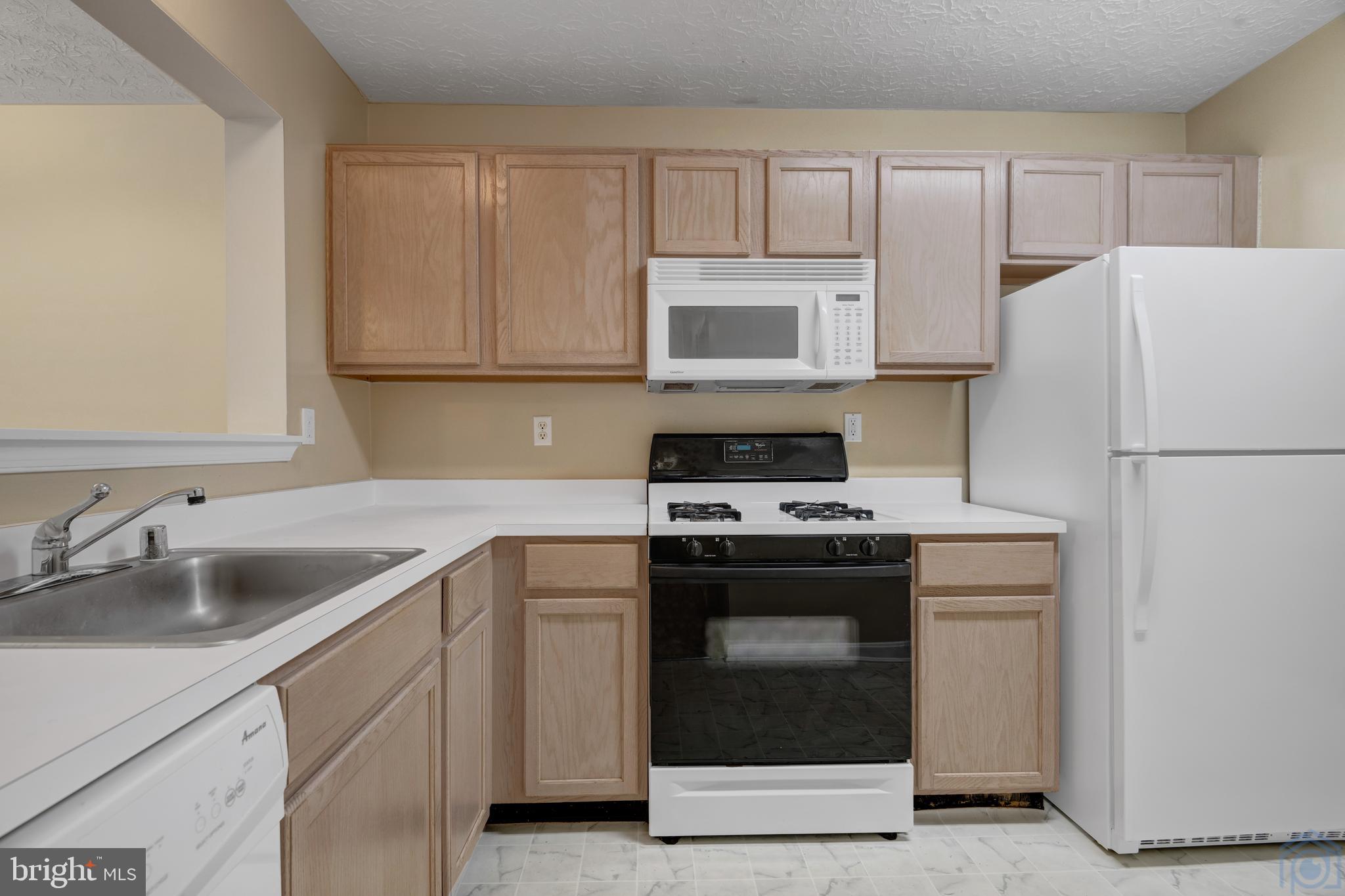 50 AMBERSTONE COURT A 50A