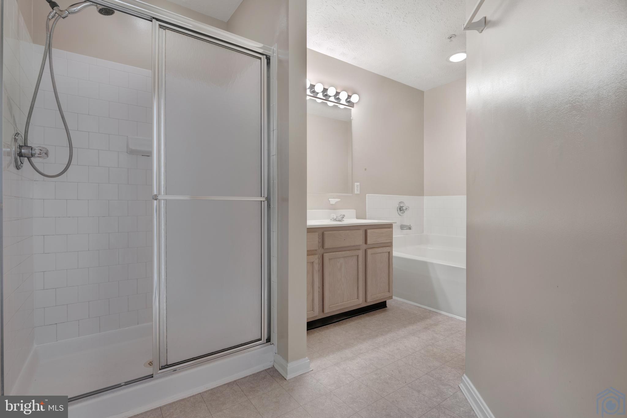 50 AMBERSTONE COURT A 50A