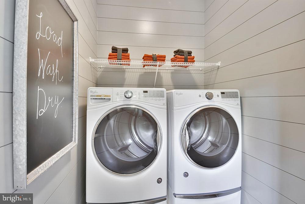 12221 Molly Berry Rd