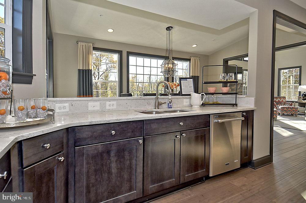 12221 Molly Berry Rd