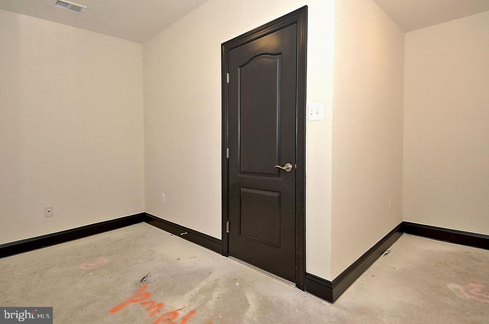 12221 Molly Berry Rd