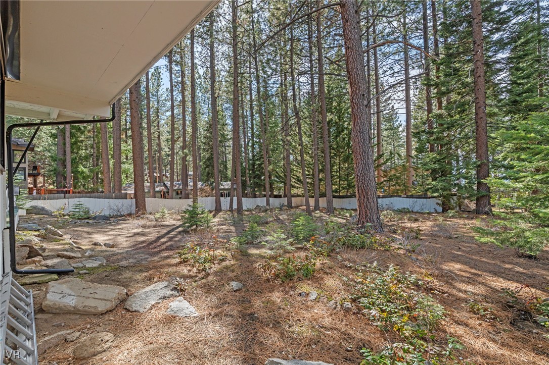 1032 Lynn Way