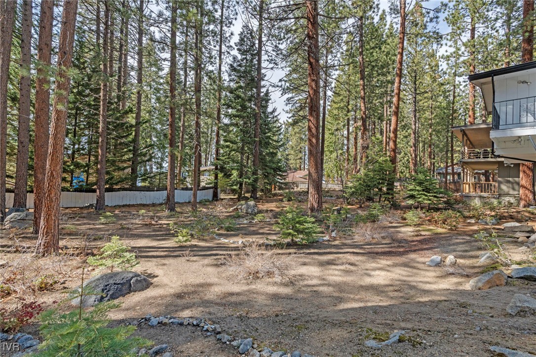 1032 Lynn Way