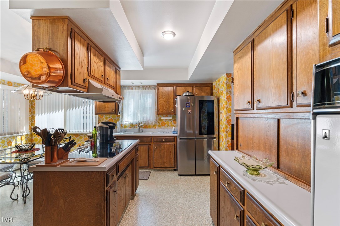 1032 Lynn Way