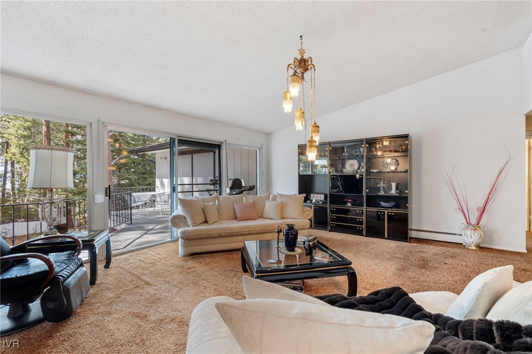 1032 Lynn Way