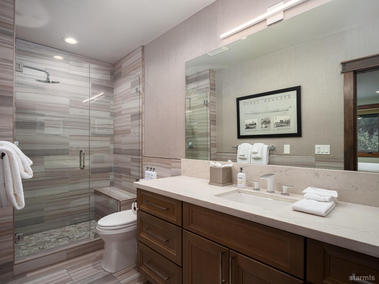 30 Lake Parkway Unit: 5