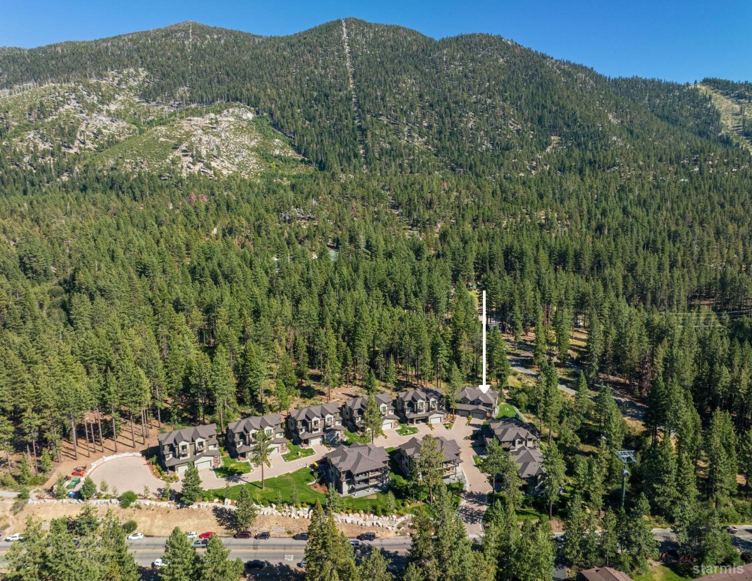 30 Lake Parkway Unit: 5