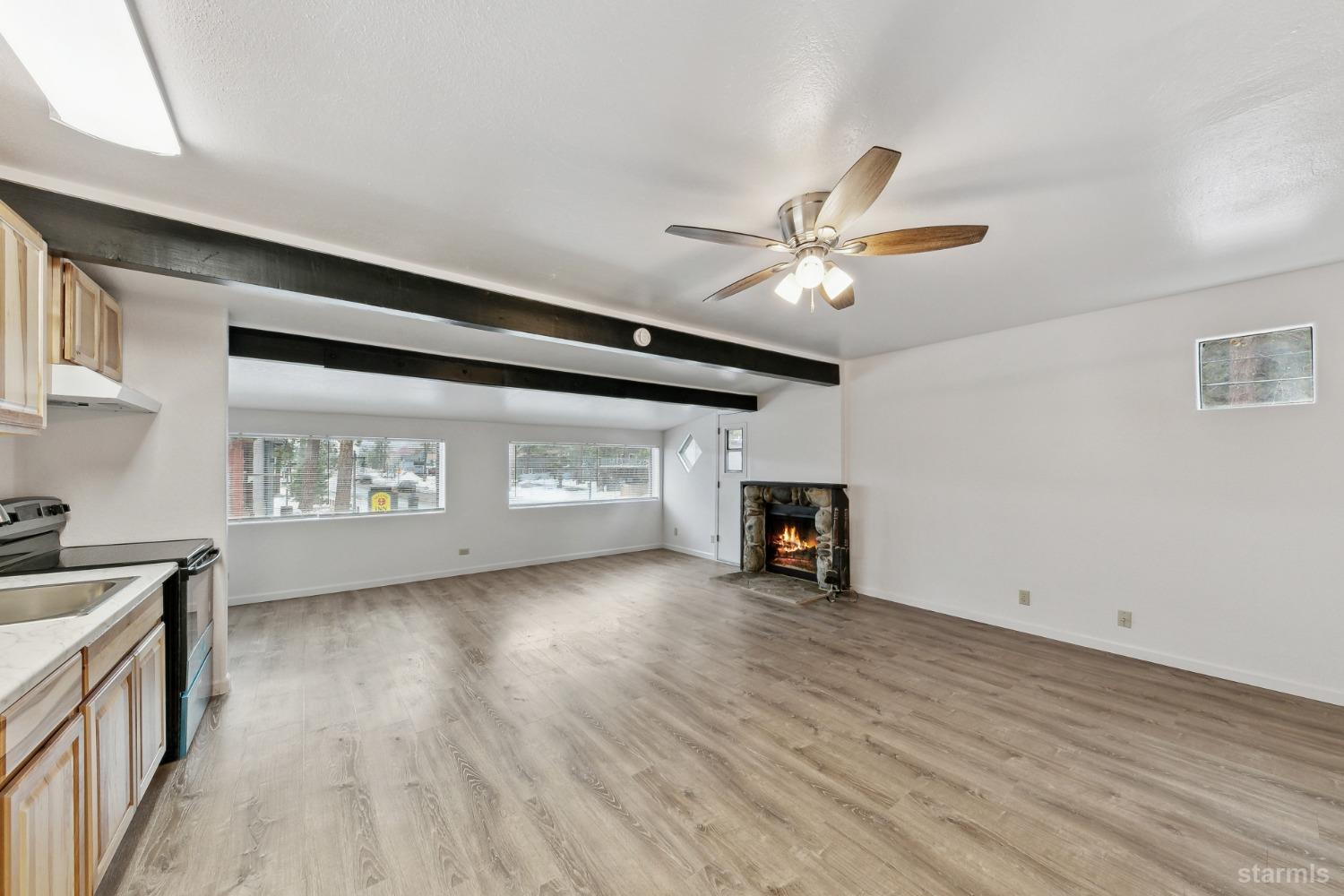 3893 Pioneer Trail