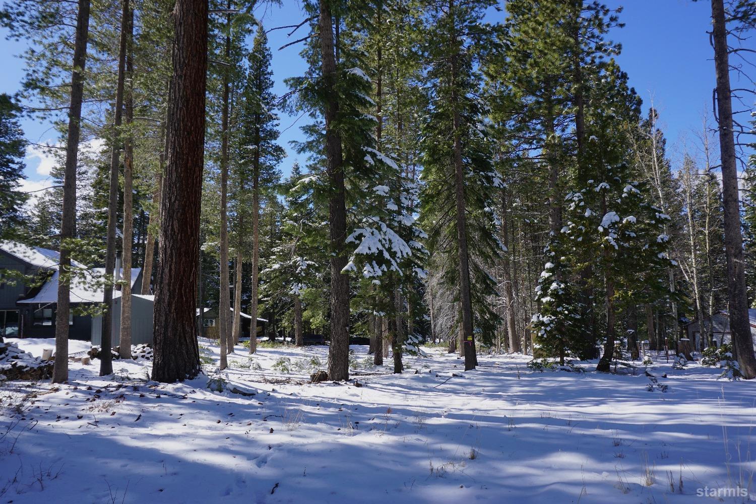 1548 Iroquois Circle