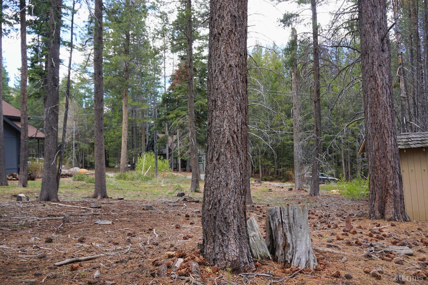 1548 Iroquois Circle