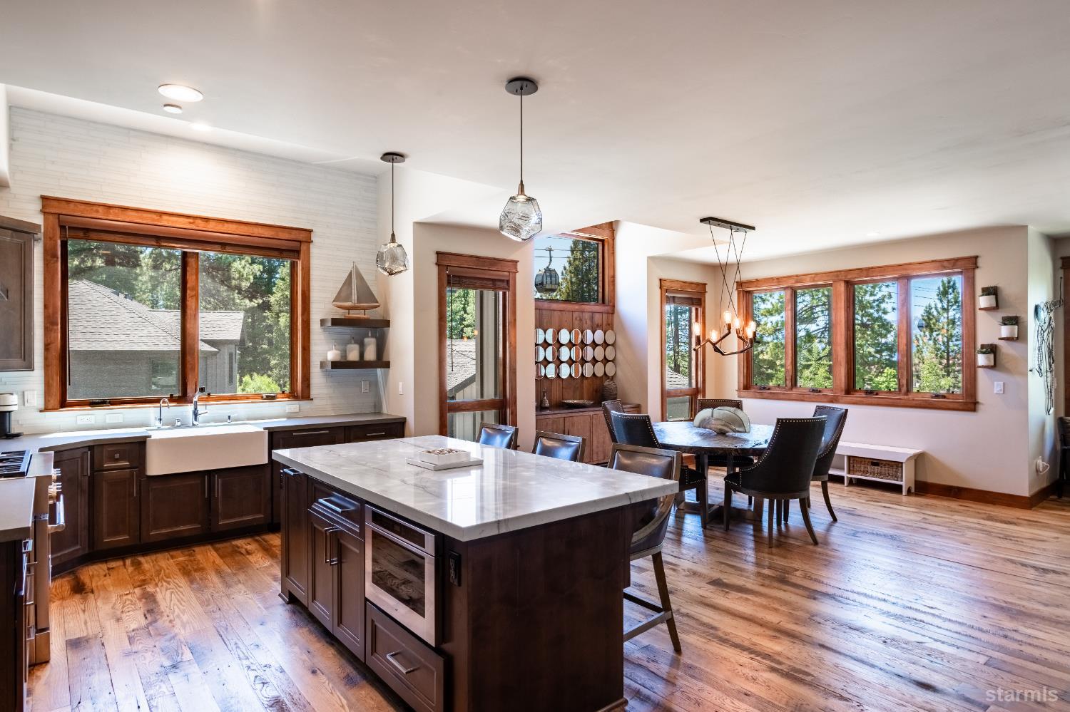 30 Lake Parkway Unit: 20