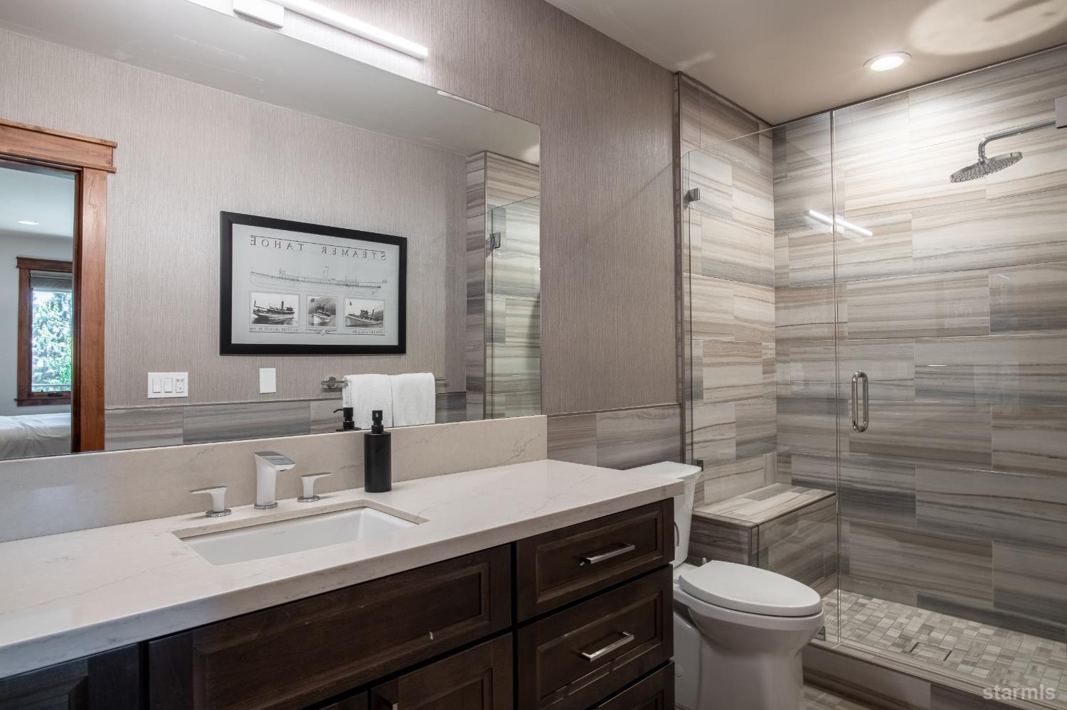 30 Lake Parkway Unit: 20