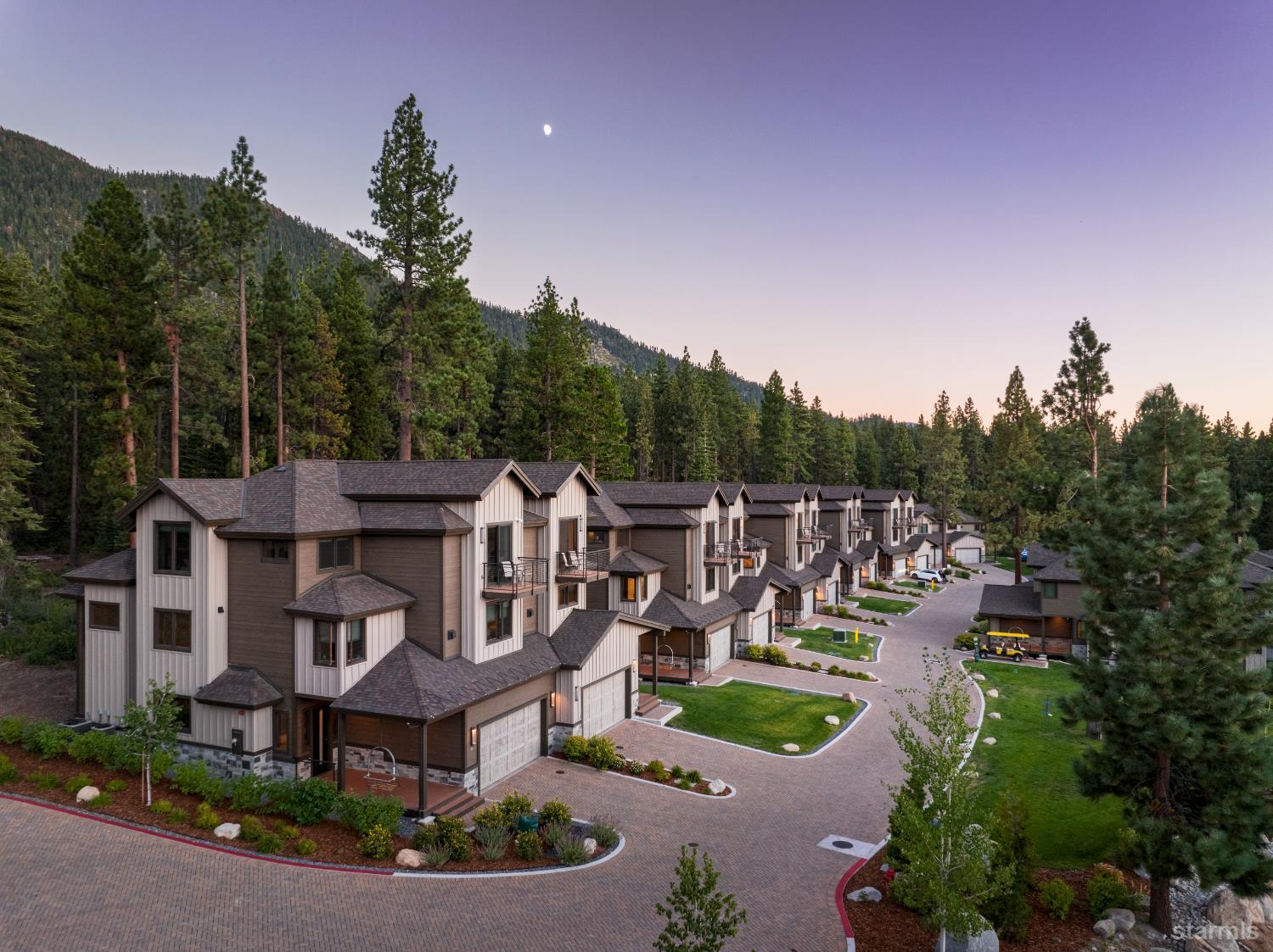 30 Lake Parkway Unit: 20