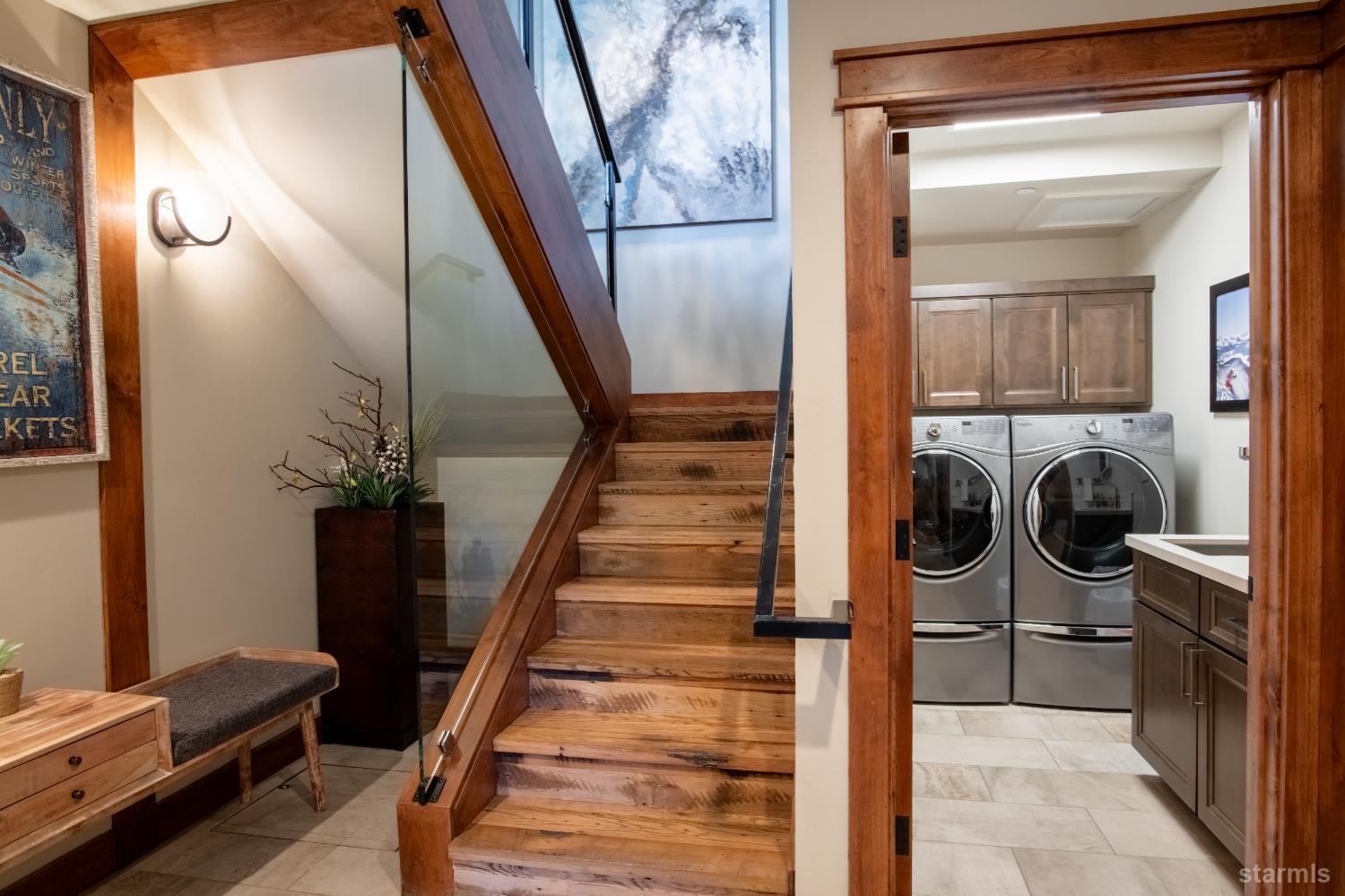 30 Lake Parkway Unit: 20