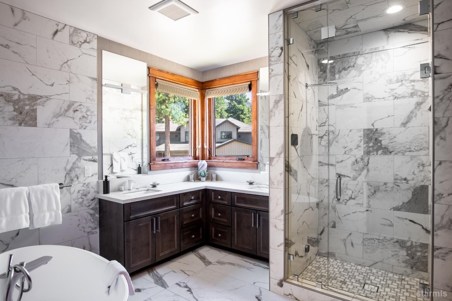 30 Lake Parkway Unit: 20