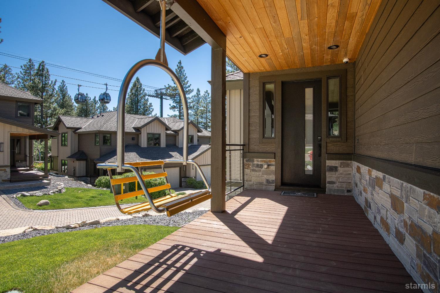 30 Lake Parkway Unit: 20