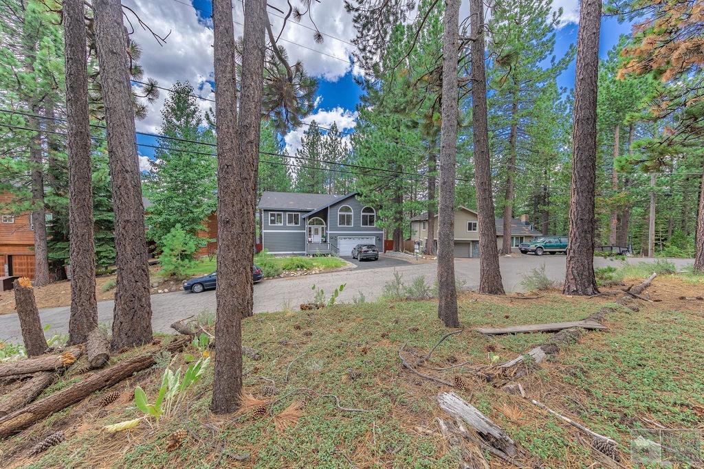 1801 Meadow Vale Drive