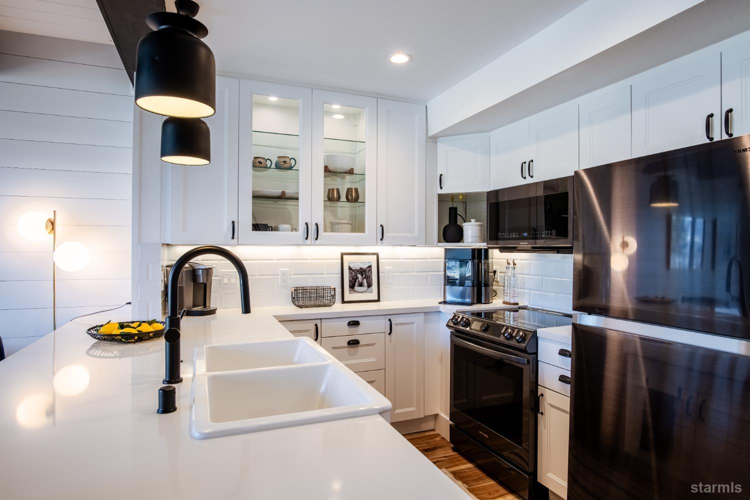 357 Ala Wai Boulevard Unit: 234