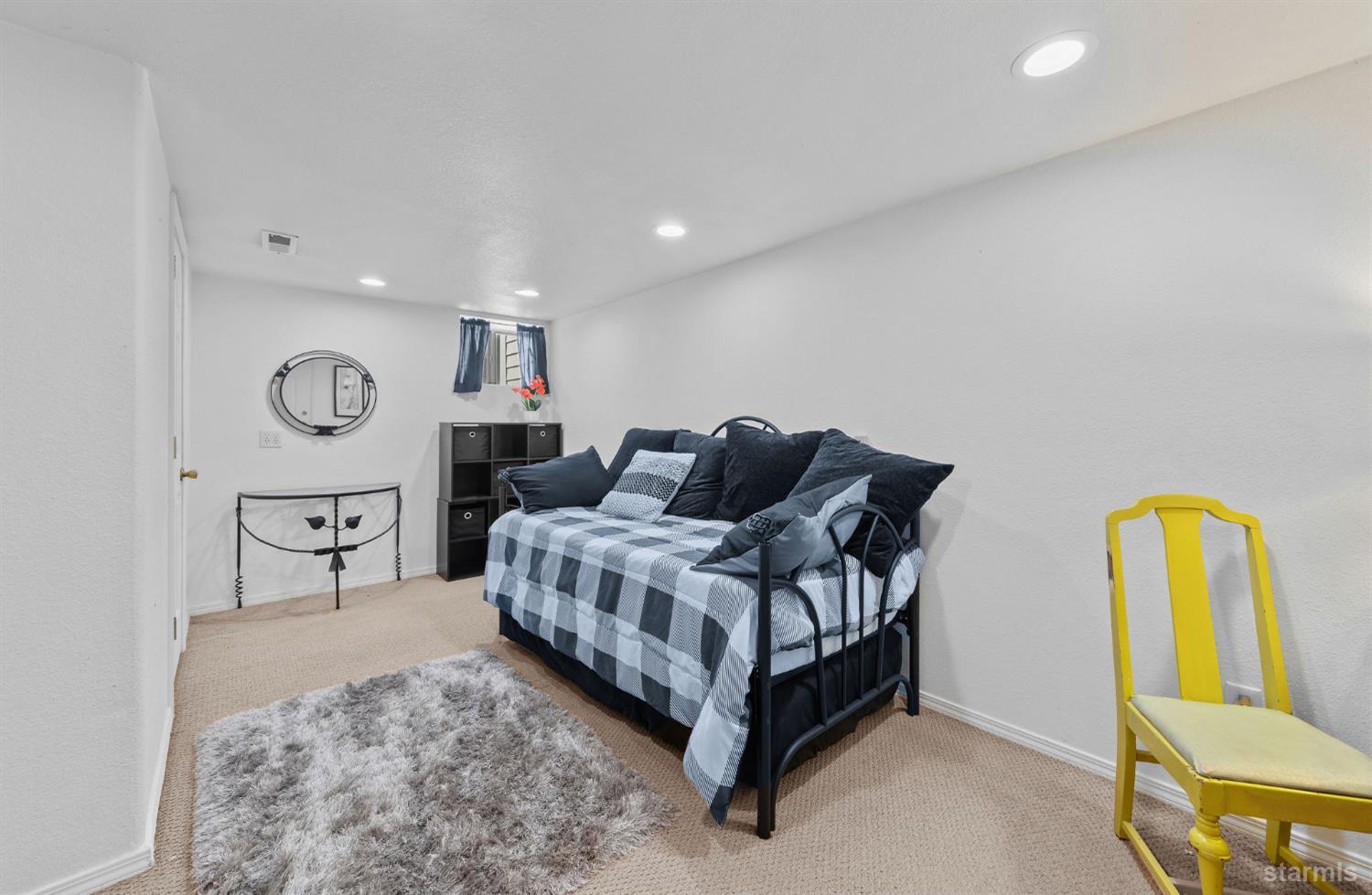1101 Modoc Way