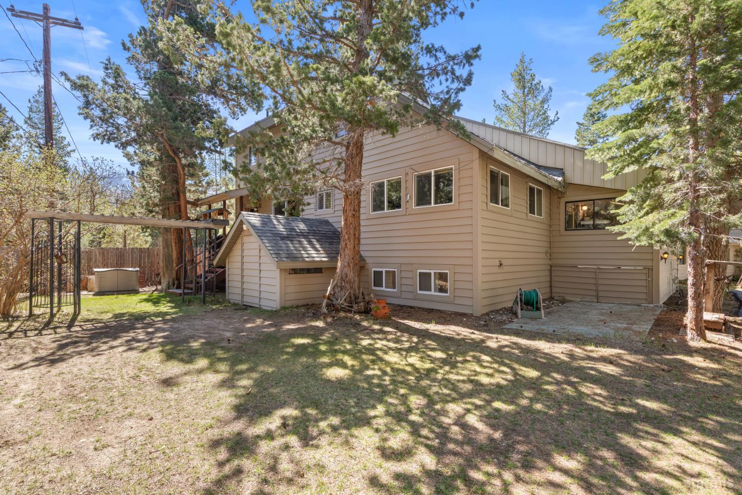 1101 Modoc Way