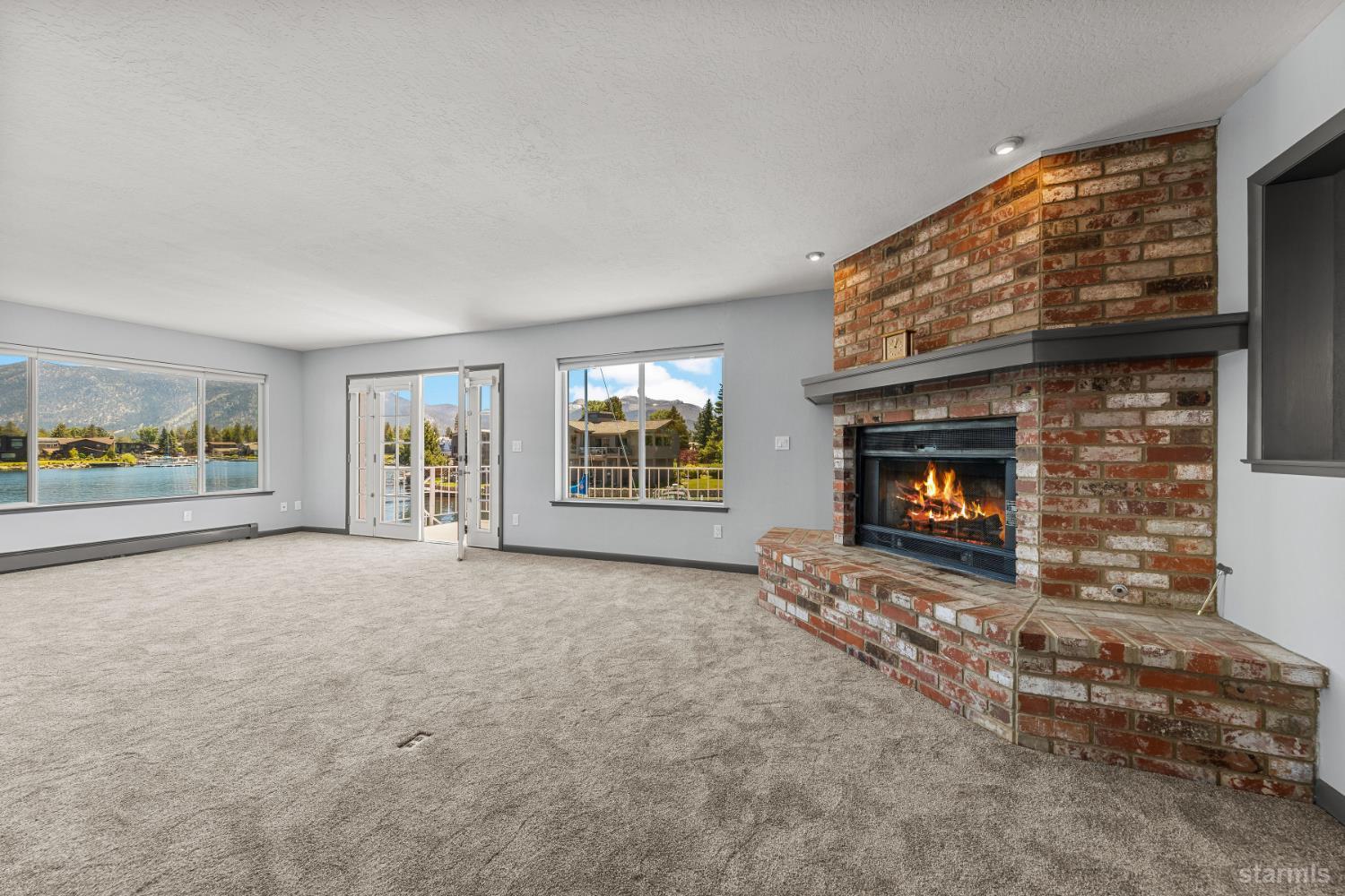 2067 Aloha Drive