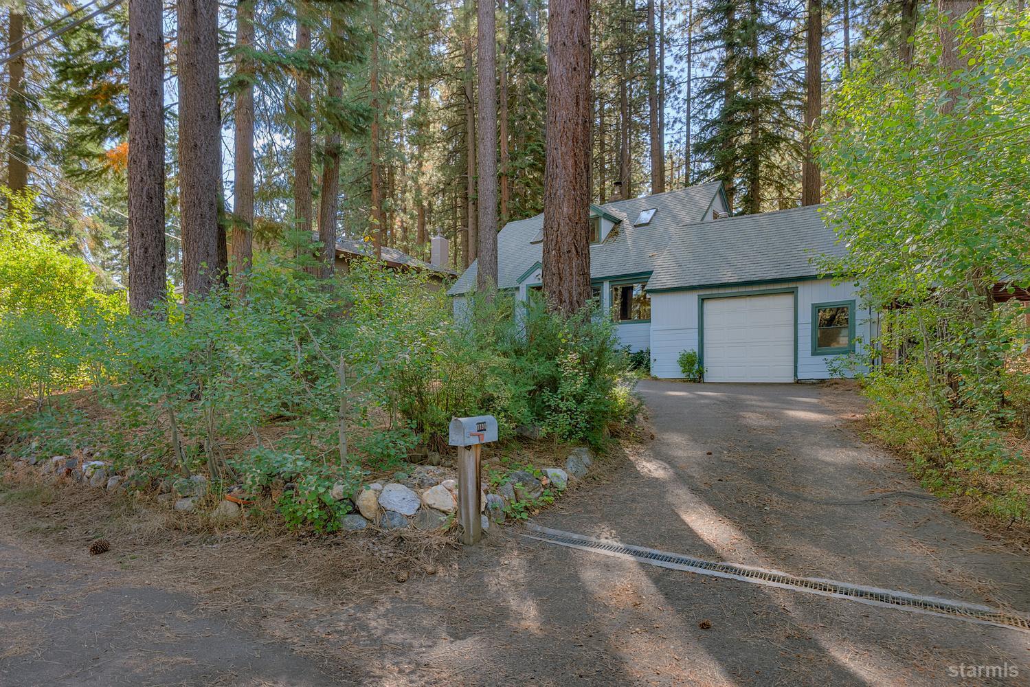 1194 Winnemucca Avenue