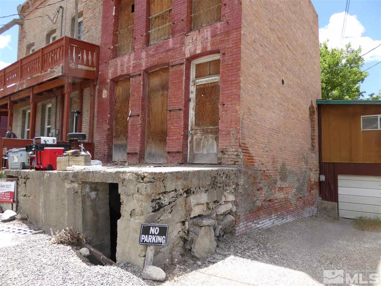 14 N Buel Street
