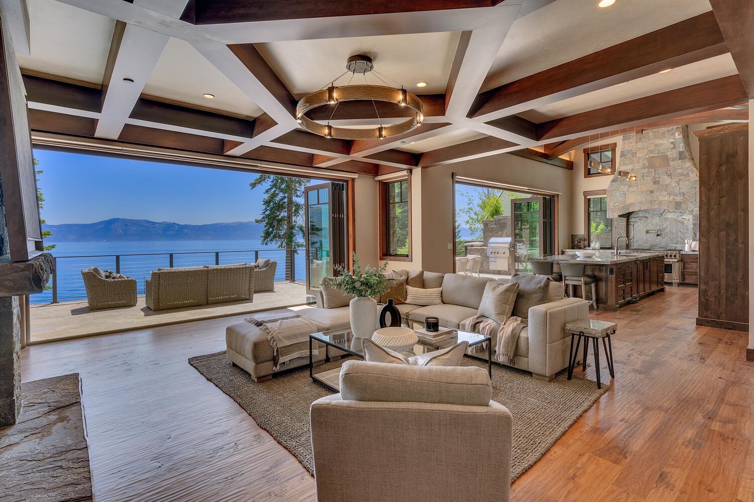 4250 North Lake Boulevard