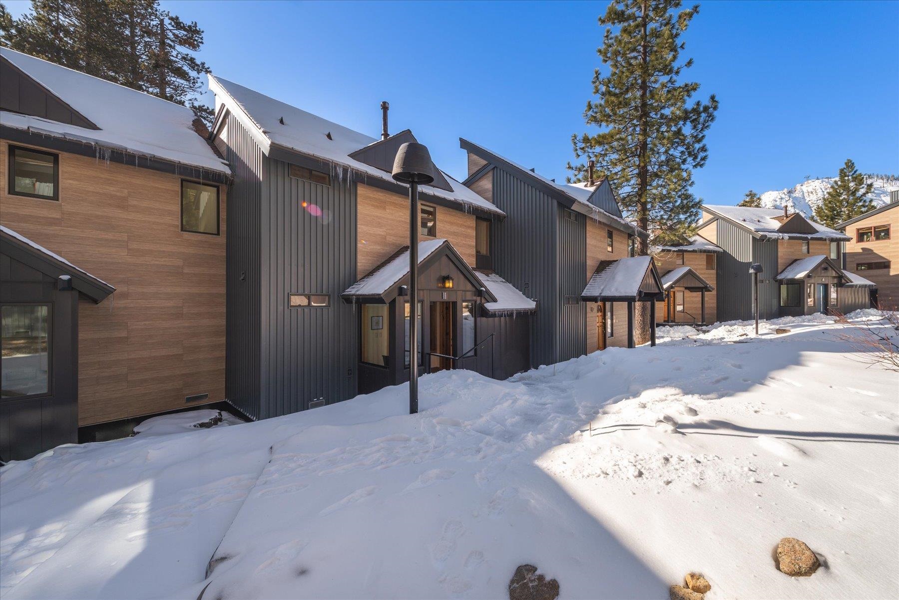 1560 Road Unit: 11