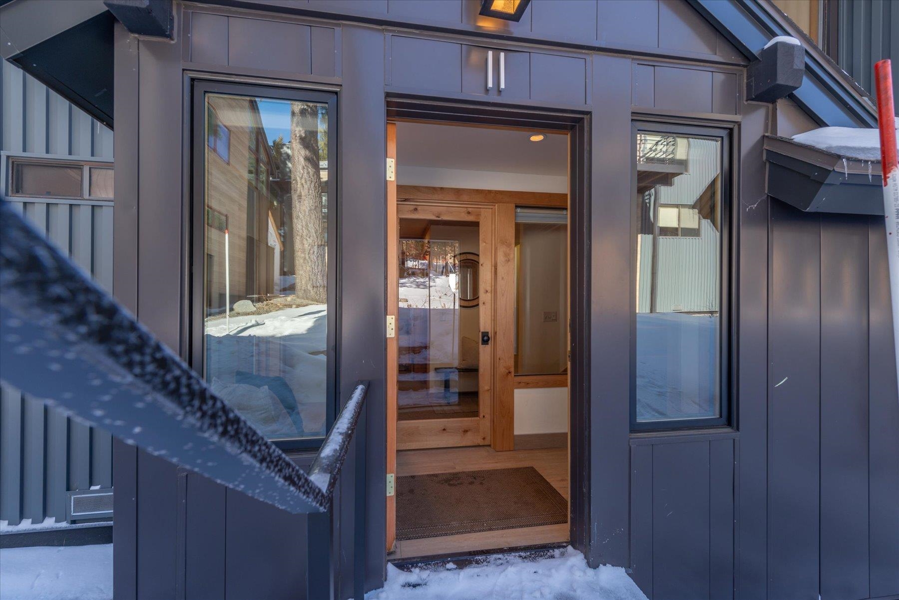 1560 Road Unit: 11