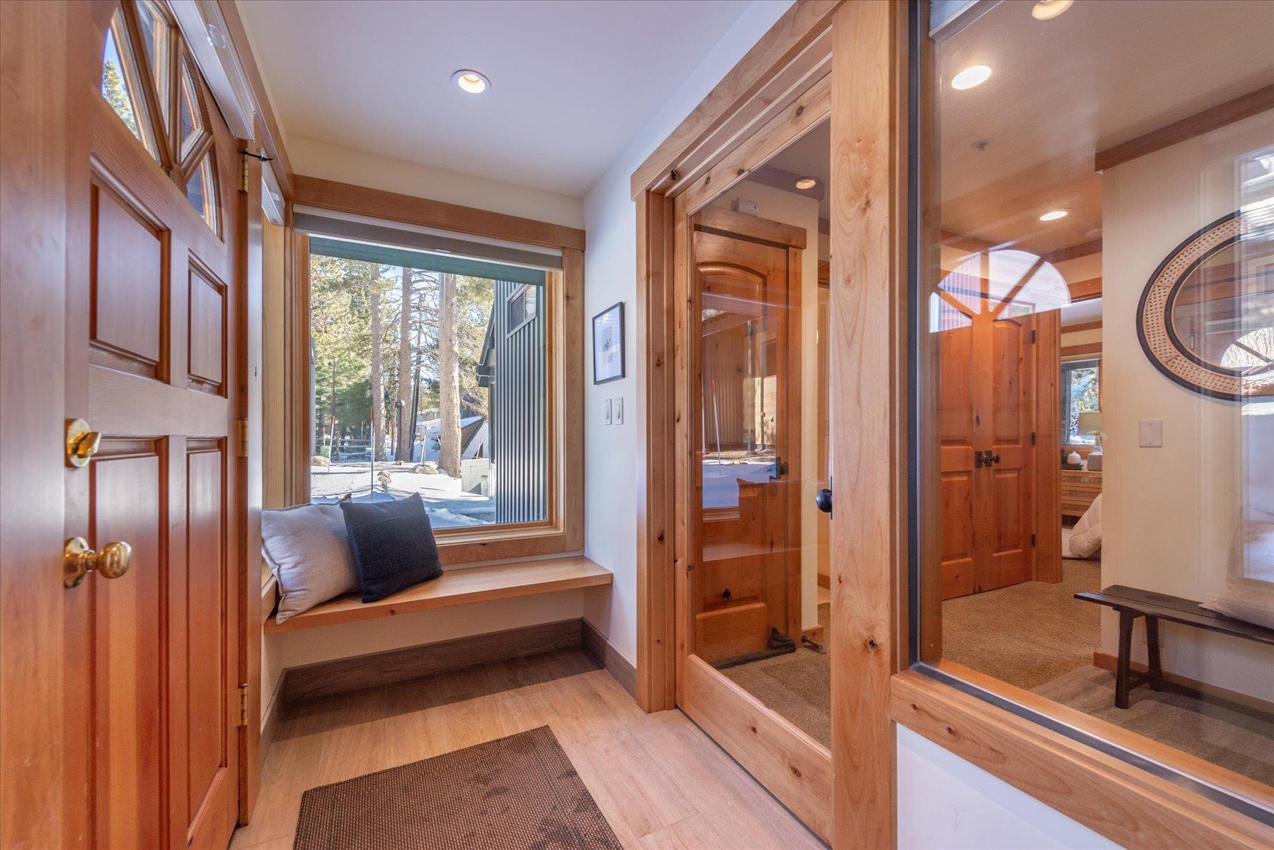 1560 Road Unit: 11