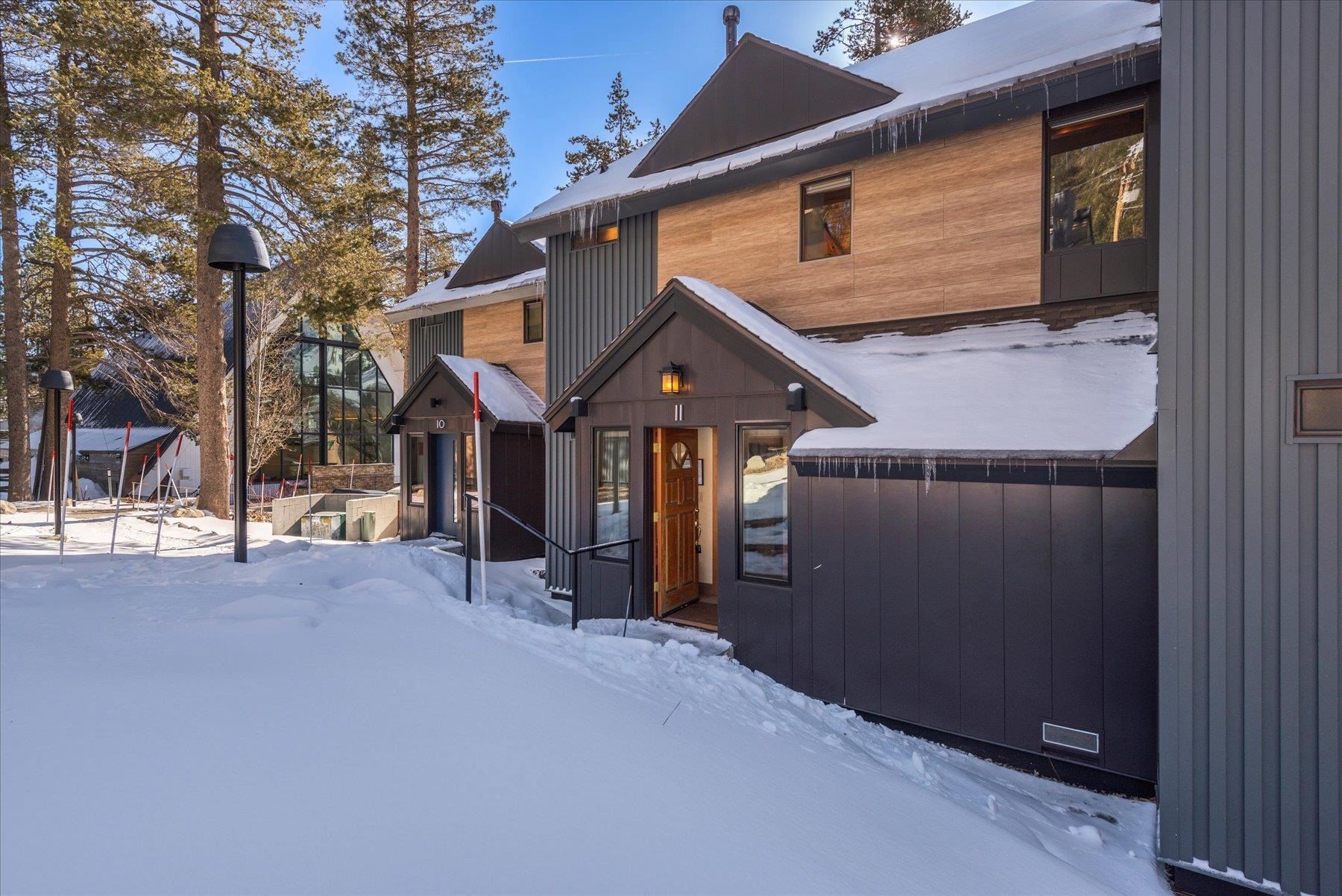1560 Road Unit: 11