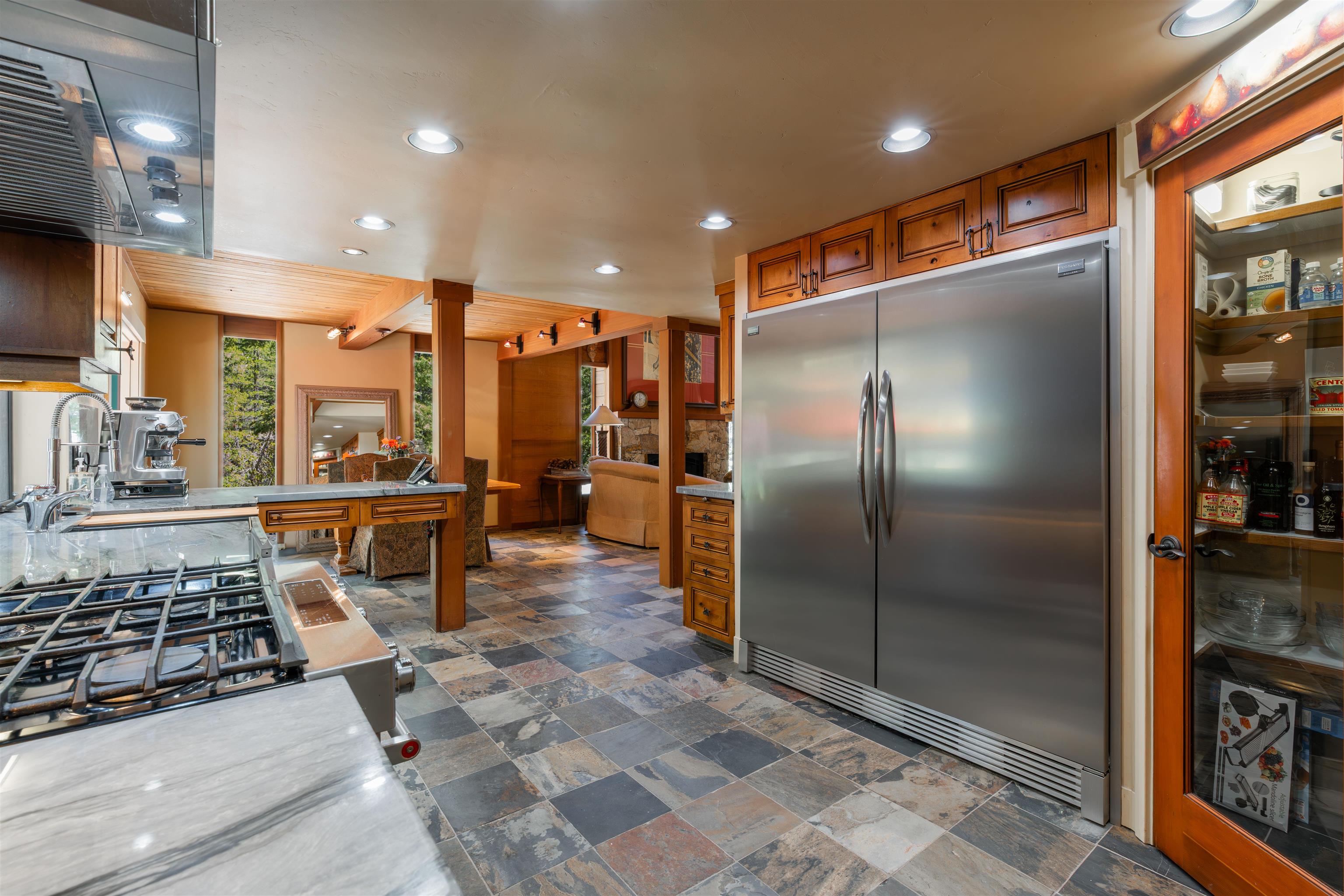 1334 Mineral Springs Trail