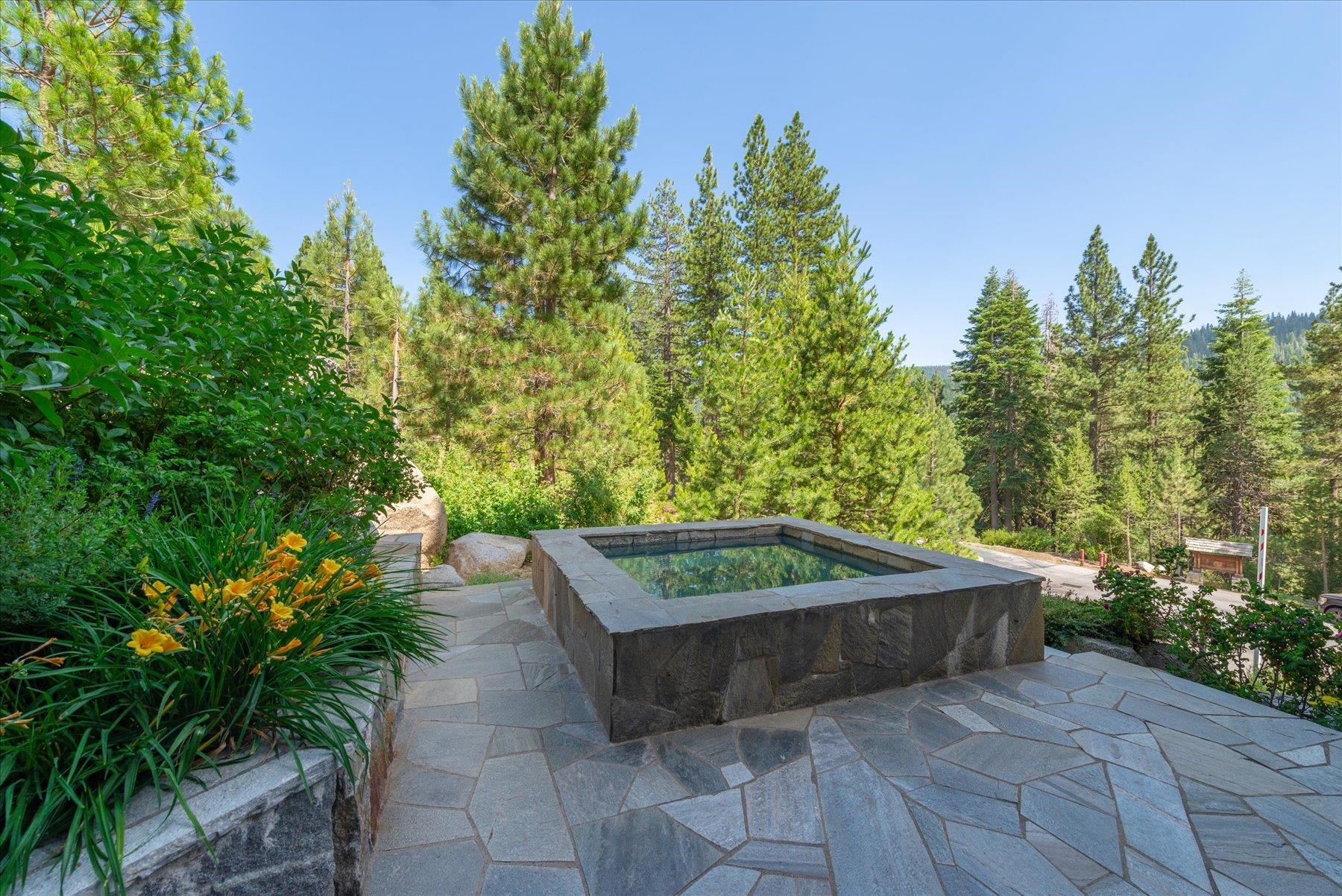 568 Hidden Lake Court