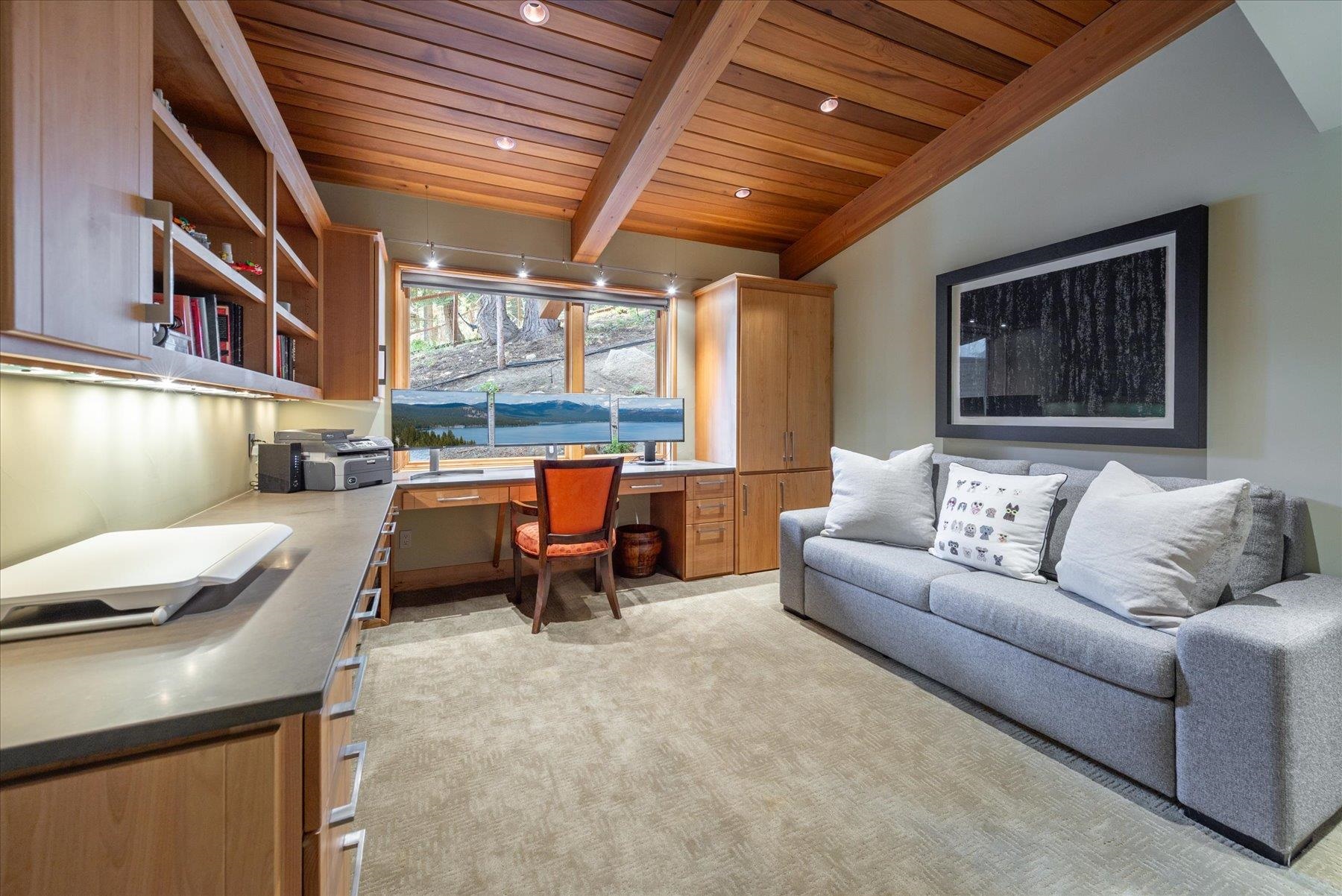 568 Hidden Lake Court