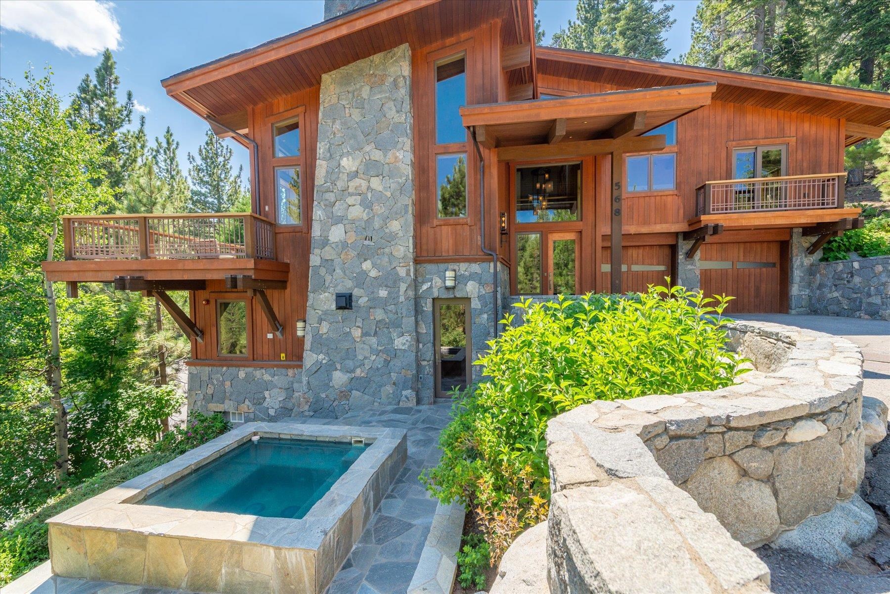 568 Hidden Lake Court