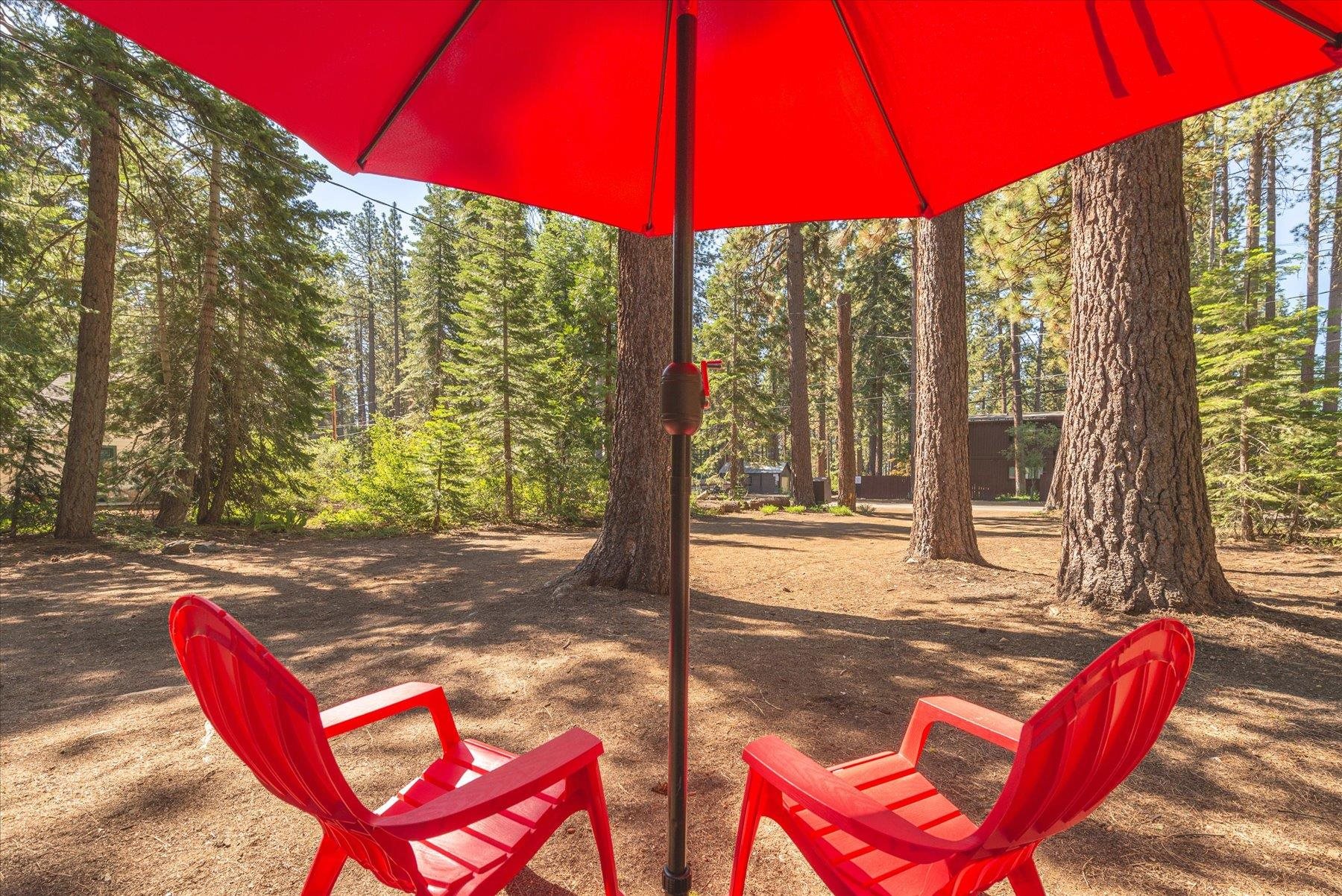 2565 Lake Forest Road