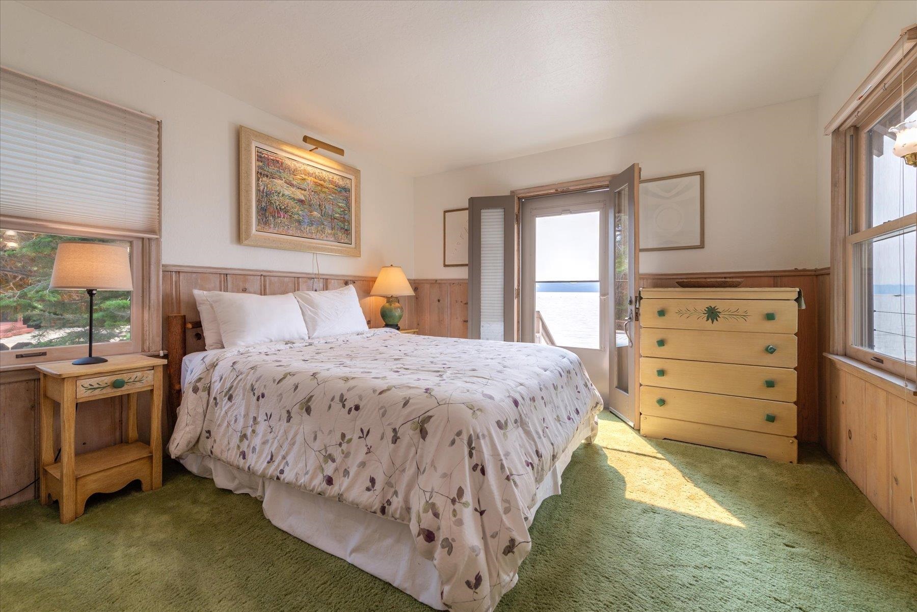 6480 North Lake Boulevard