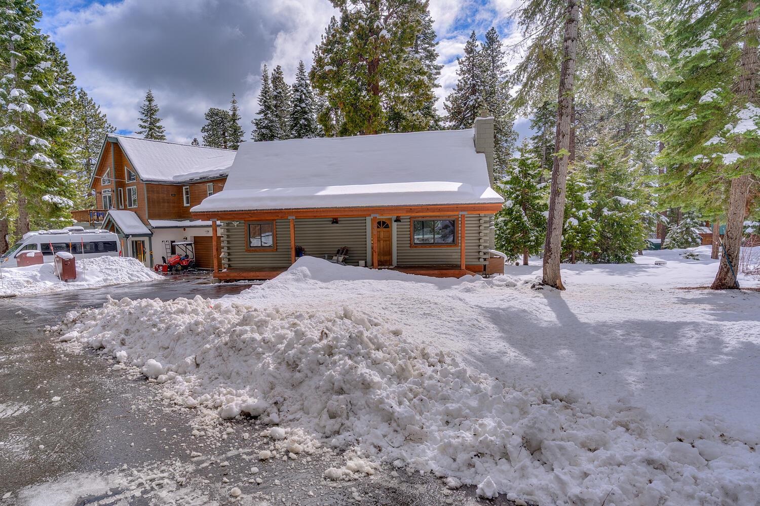 6678 Wildwood Road