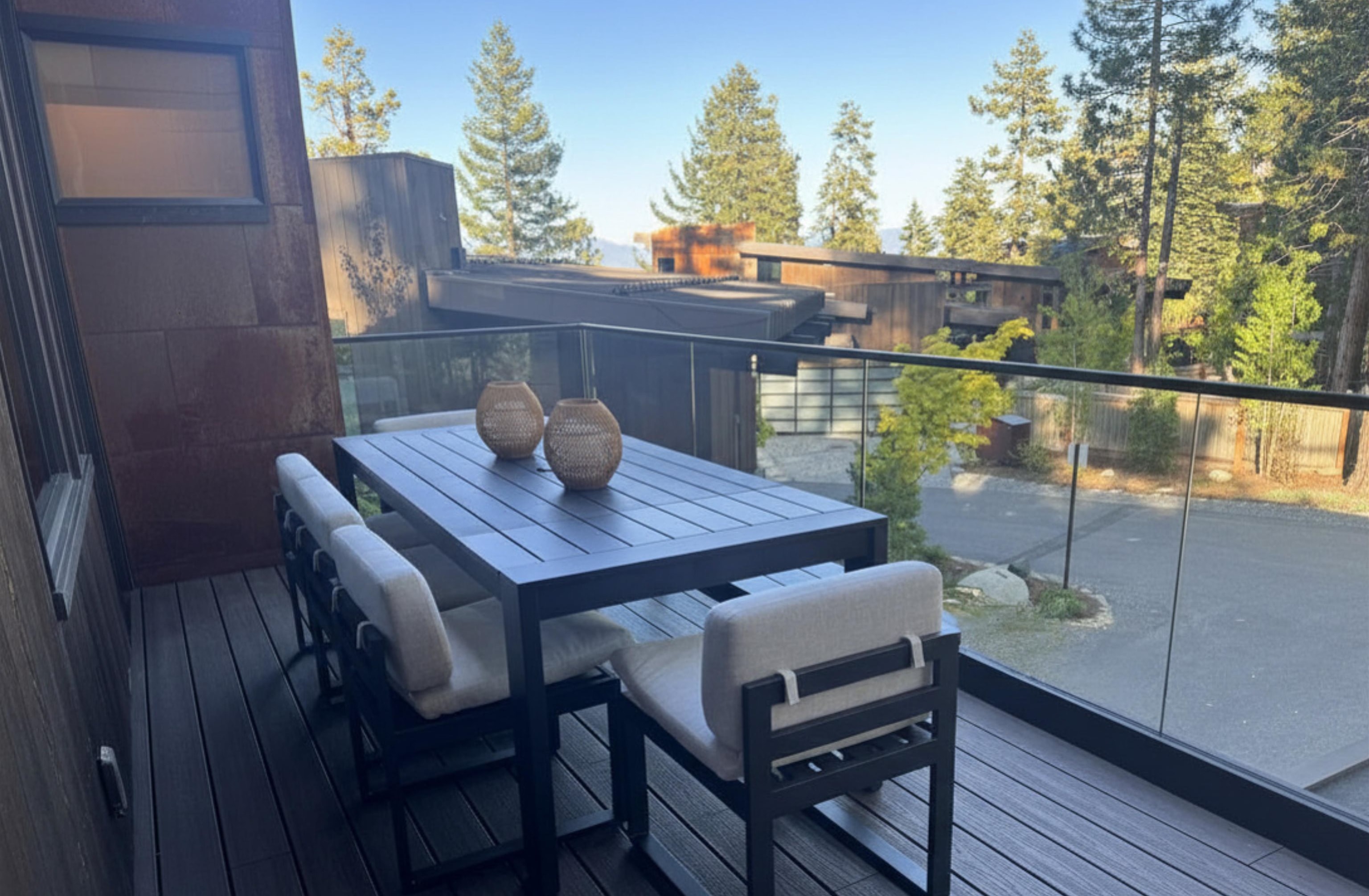 120 Old Cedars Place