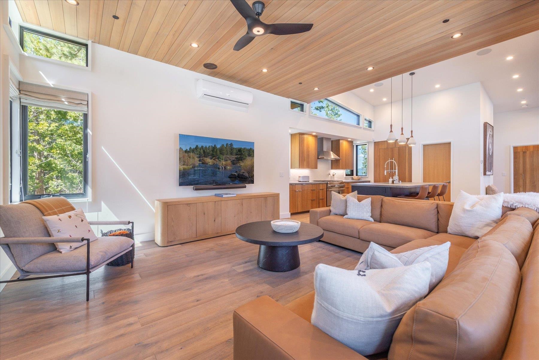 120 Old Cedars Place