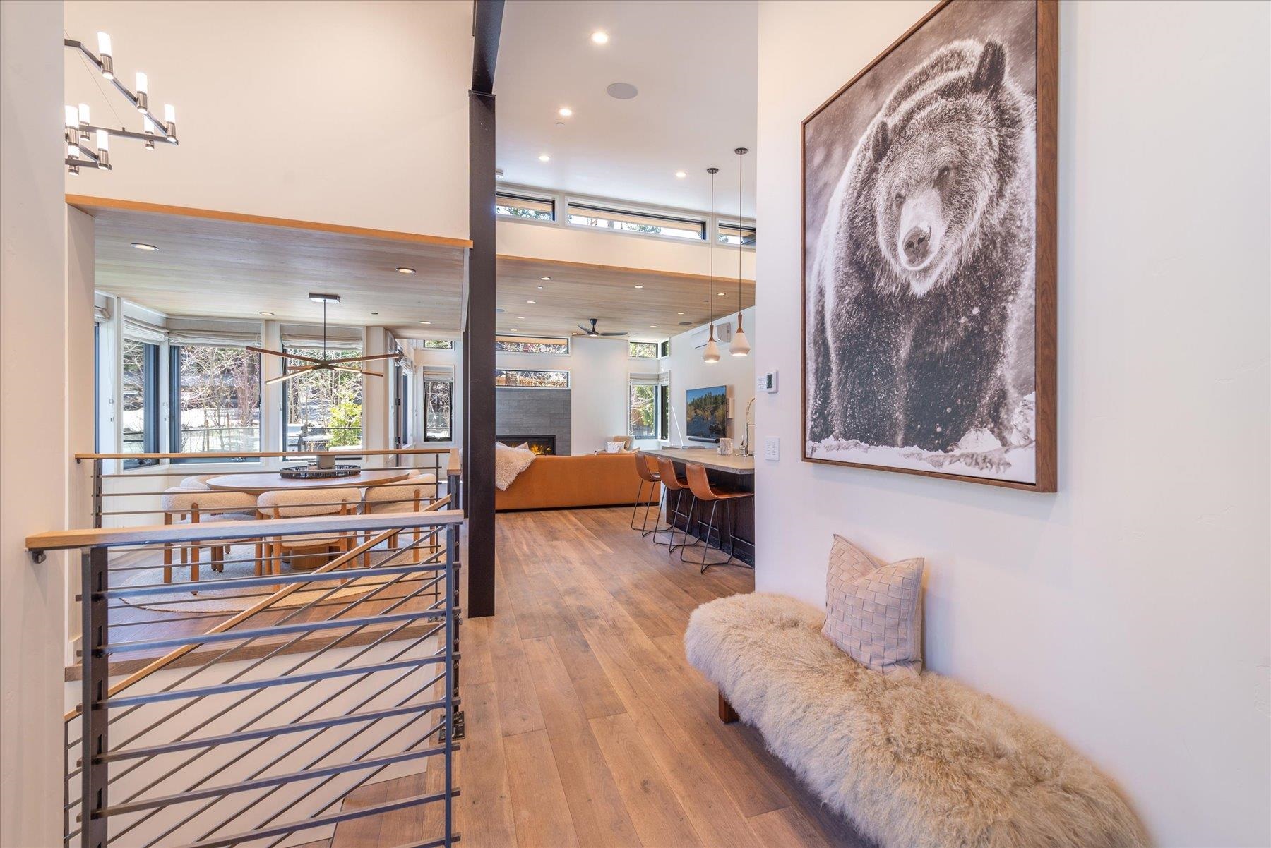 120 Old Cedars Place