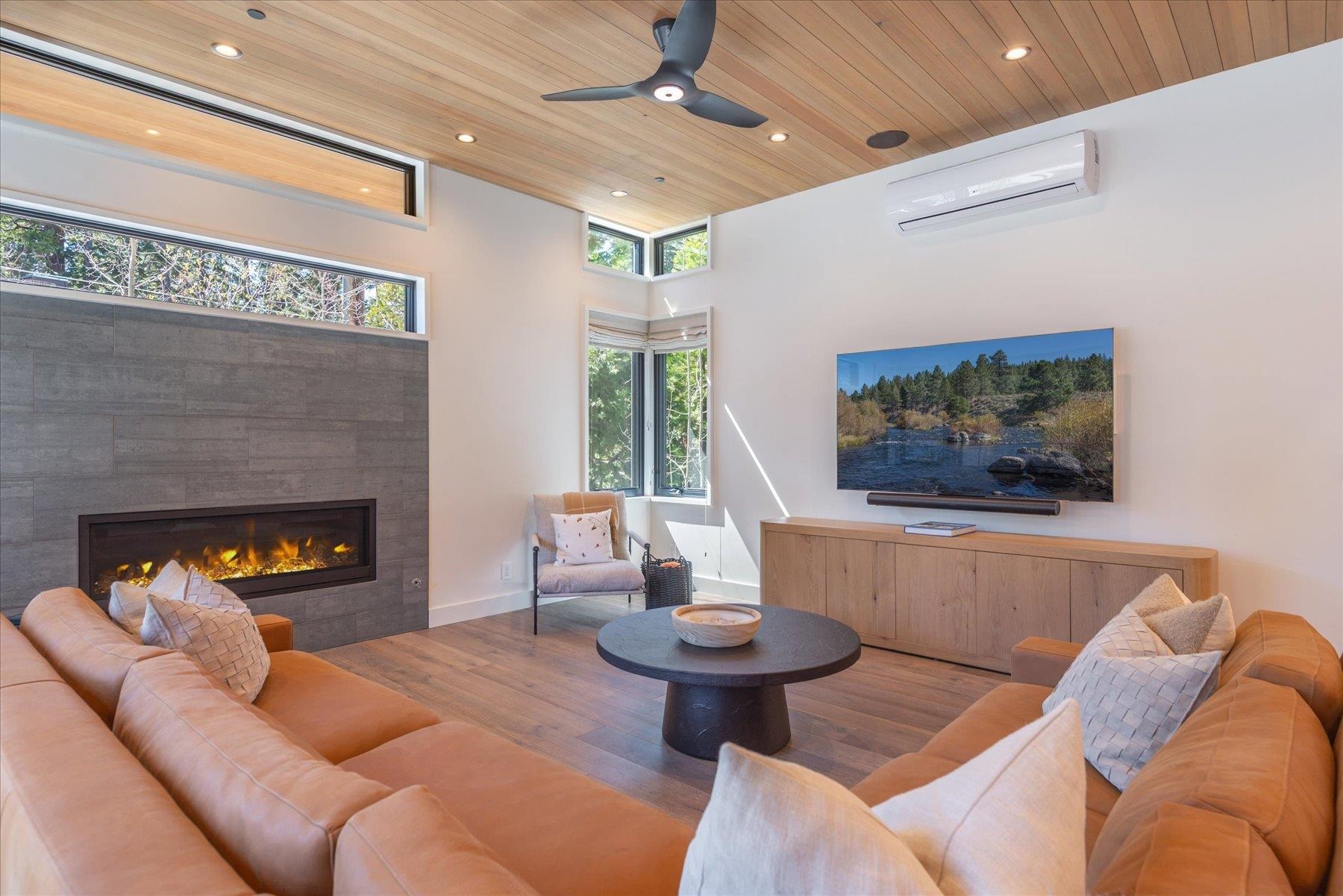 120 Old Cedars Place