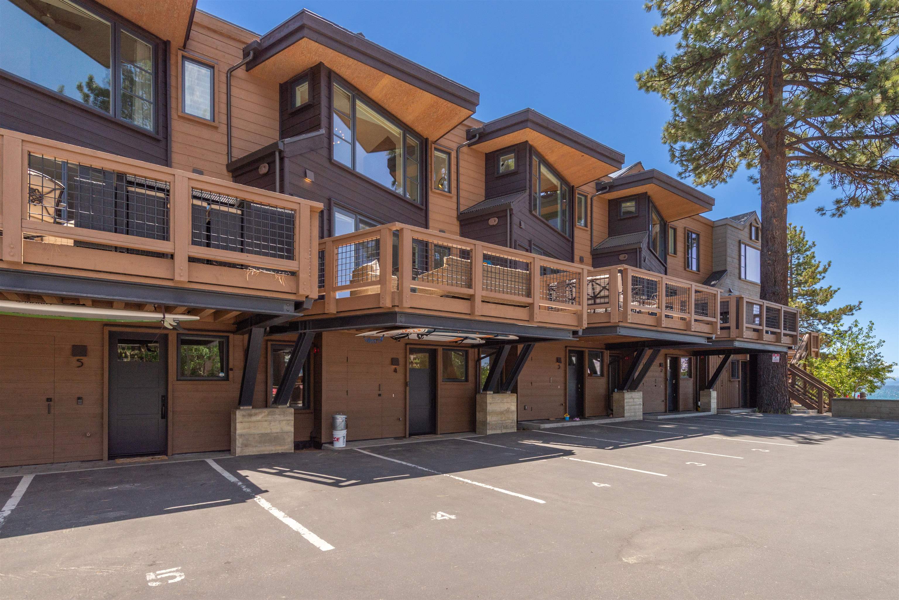 8308 North Lake Boulevard # 4 Unit: #4