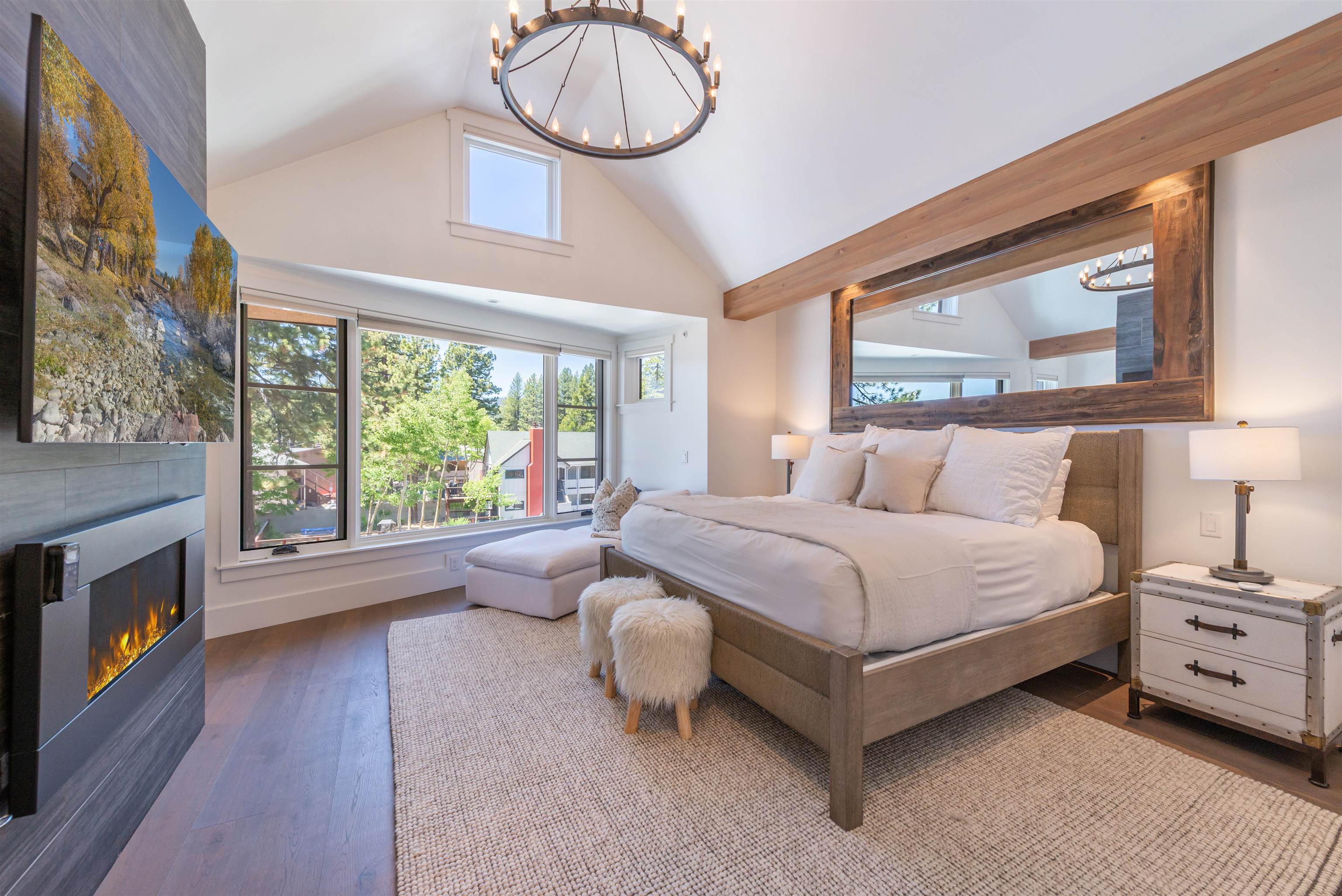 8308 North Lake Boulevard # 4 Unit: #4