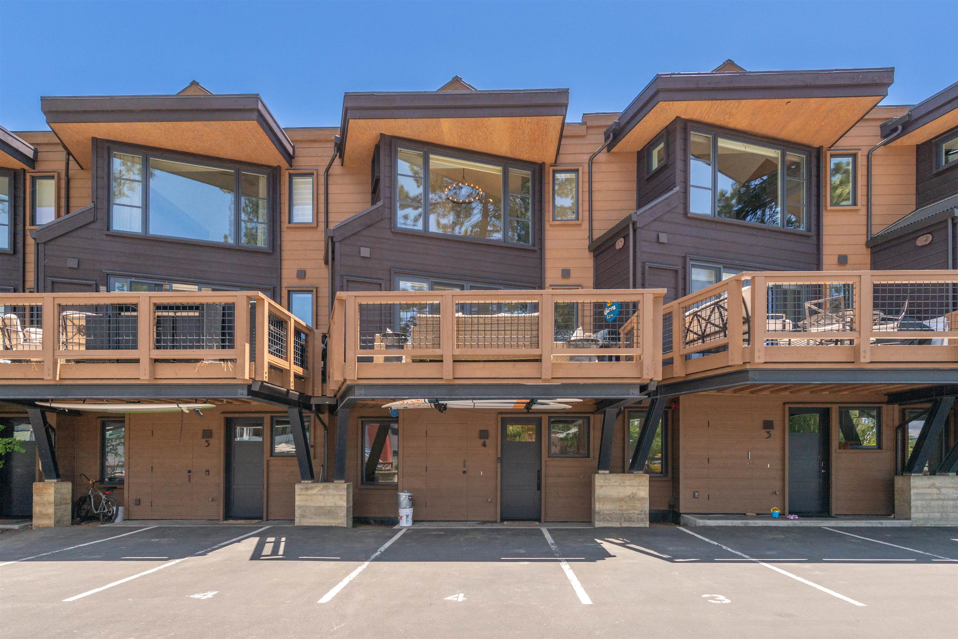 8308 North Lake Boulevard # 4 Unit: #4