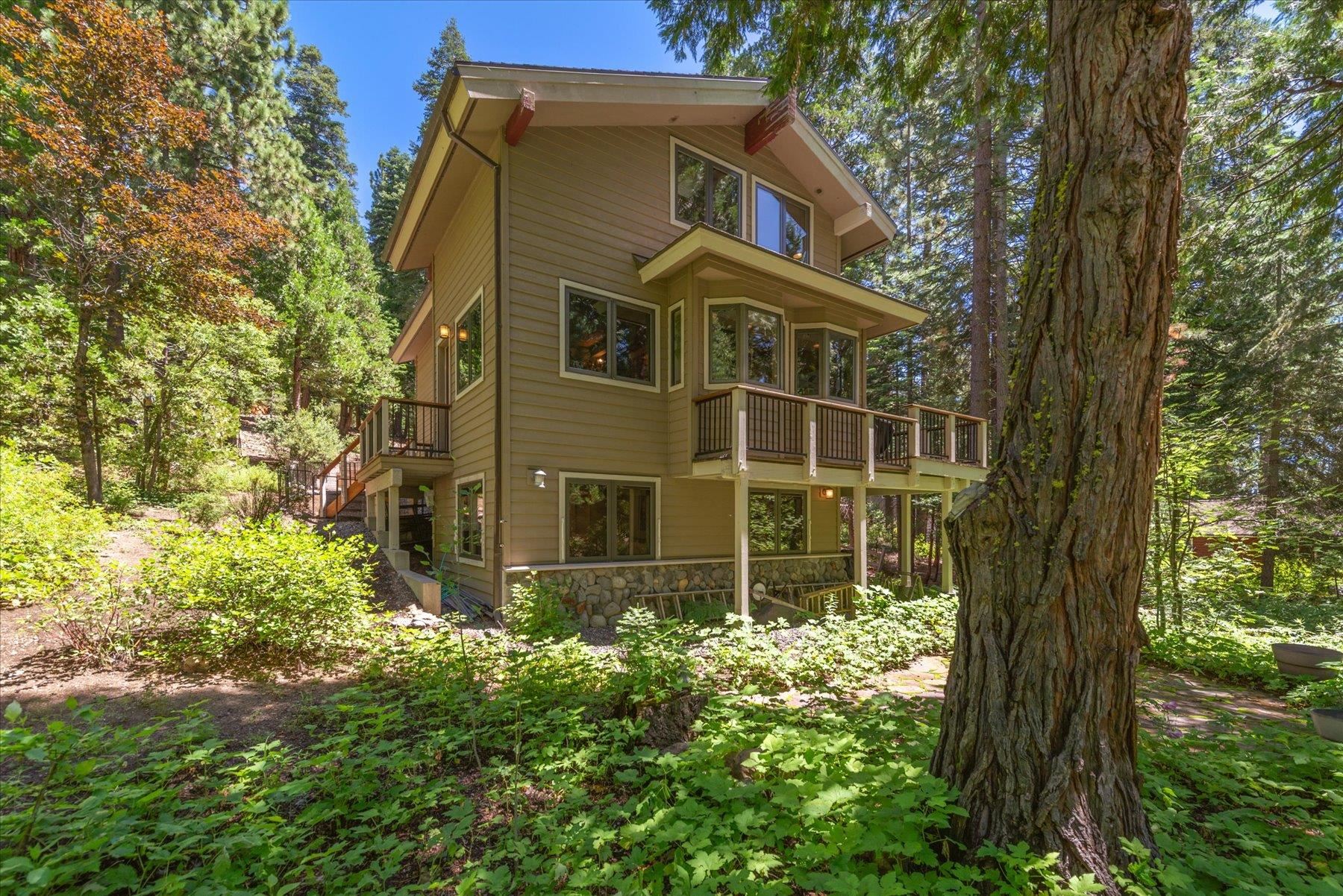 599 Fairway Drive